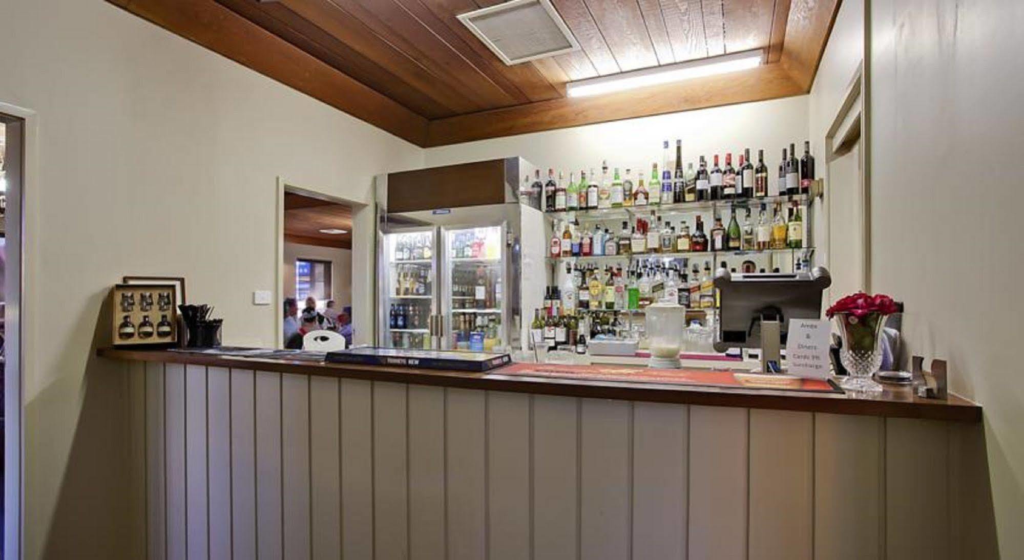 Bushman'S Motor Inn Parkes Exteriér fotografie