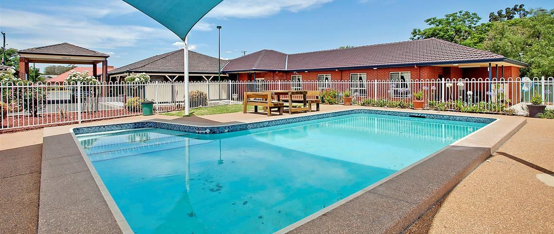 Bushman'S Motor Inn Parkes Exteriér fotografie